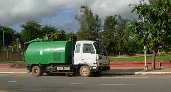 Street sweeper in Phnom Penh