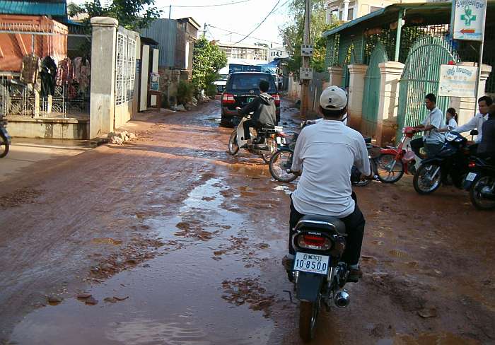 Avoiding main road traffic