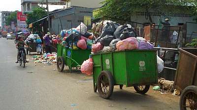 Collecting garbage in Phnom Penh