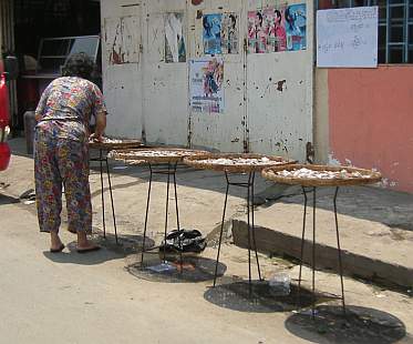 Drying fish