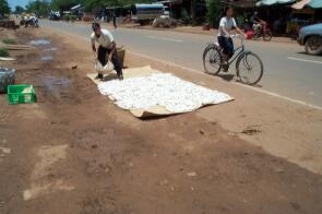 Drying food on the roadside