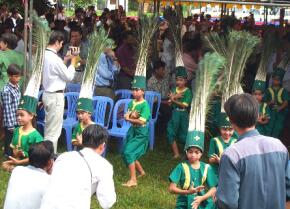 Children dancers lead procession