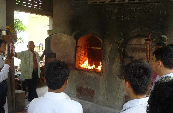 Cremation of a body