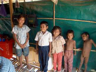 Children in a squatter resettlement area