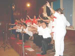 Filipino choir for Catholic community