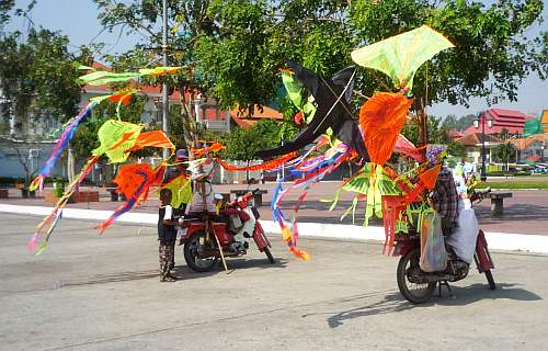 Kite vendors