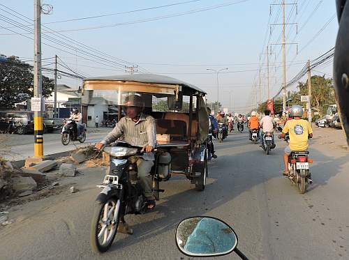 Traffic chaos in Phnom Penh
