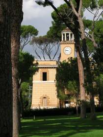 A tower in Villa Borghese 