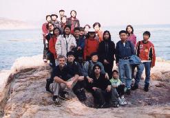 Group picture on the beach