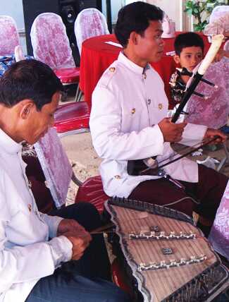 Traditional Khmer music