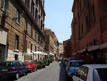 An ordinary Roman street