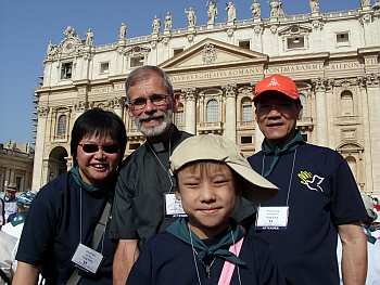 Waiting for the pope's arrival