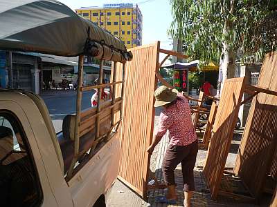 Buying a bed on the street