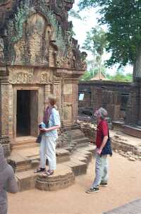 Banteay Srei, the Women's Temple