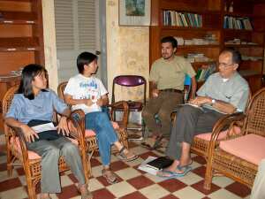 Lay missioners meet with the Phnom Penh bishop