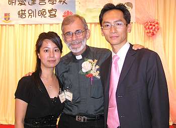 Siu Mak and her husband Edmond and Fr. Dittmeier